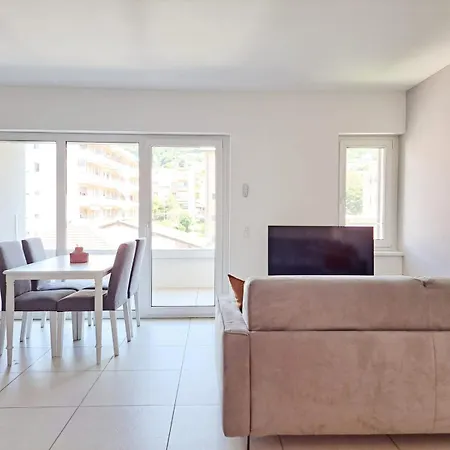Urban By Quokka 360 - With Parking In Apartamento *